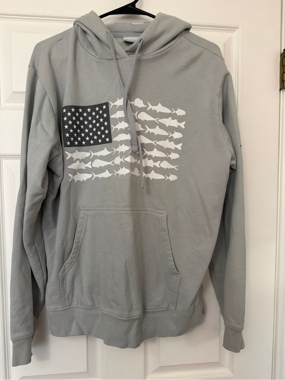 Columbia Light Gray Pullover Hoodie with Fish Flag Graphic